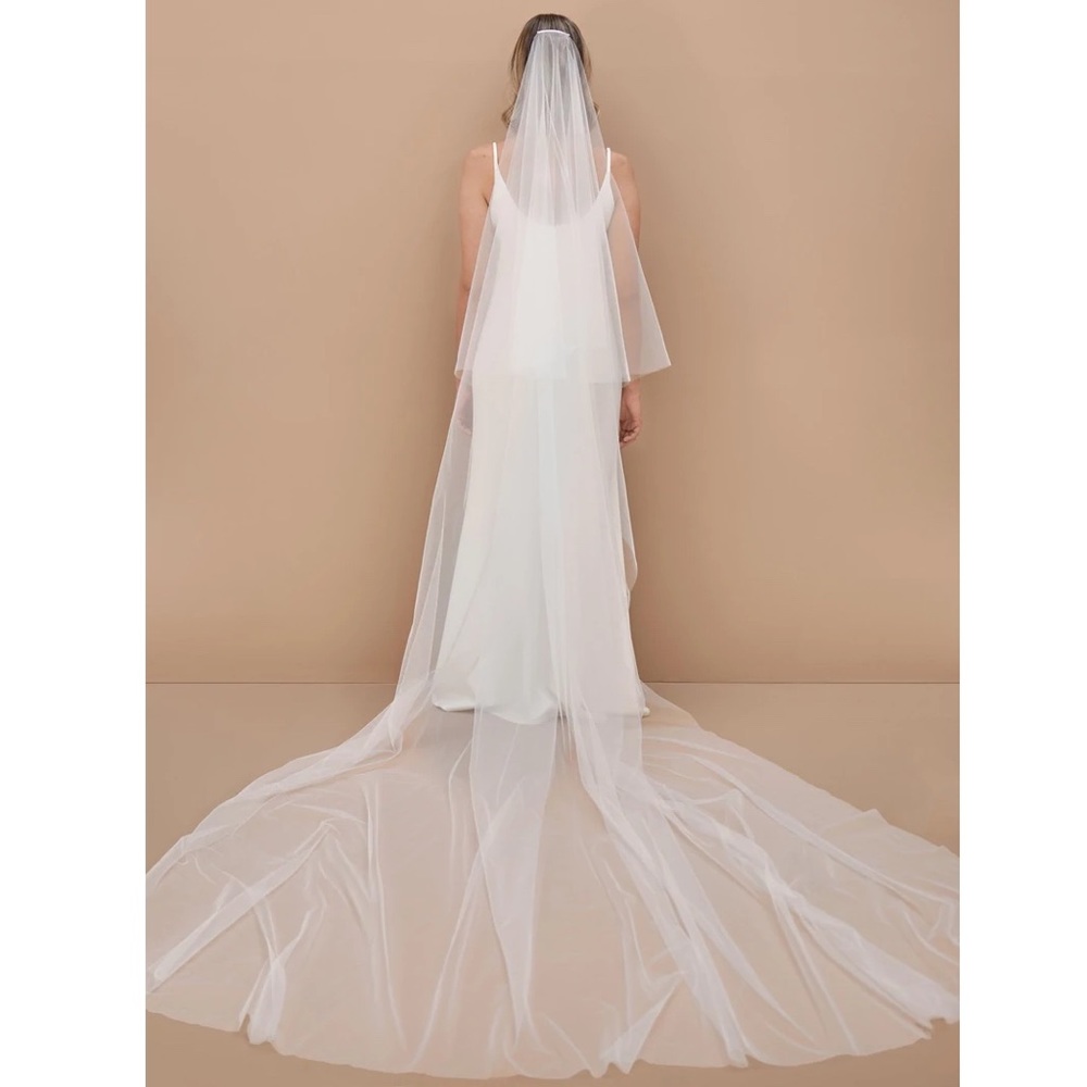 2 layered tulle white cathedral veil raw edge - new never used